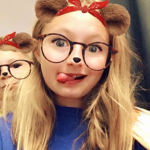 Meet your Posher, Elly